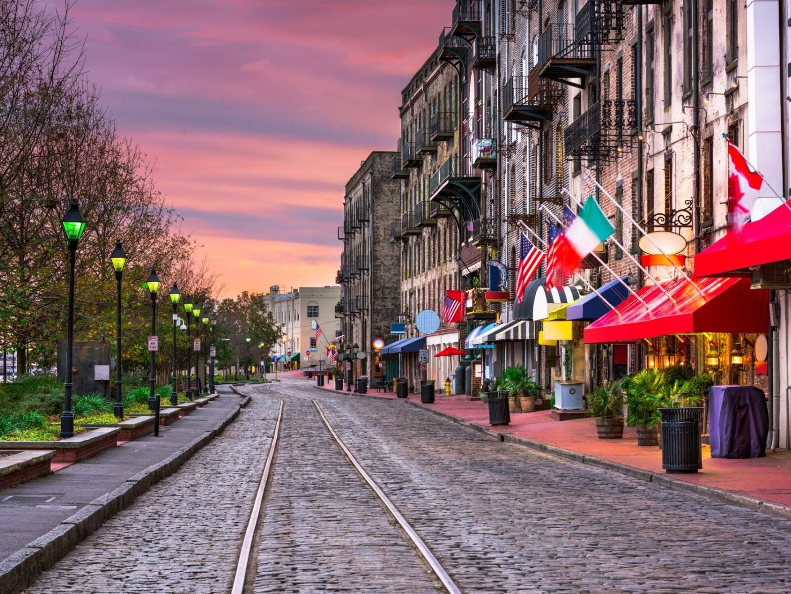 Picture of River Street Savannah Georgia