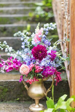 Colorful Flower Arrangement with Chrysanthemums and Roses