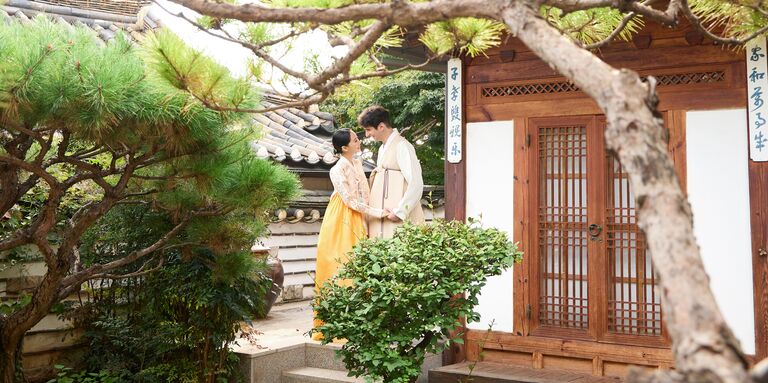 Jeewon & Aymeric Home Page Banner