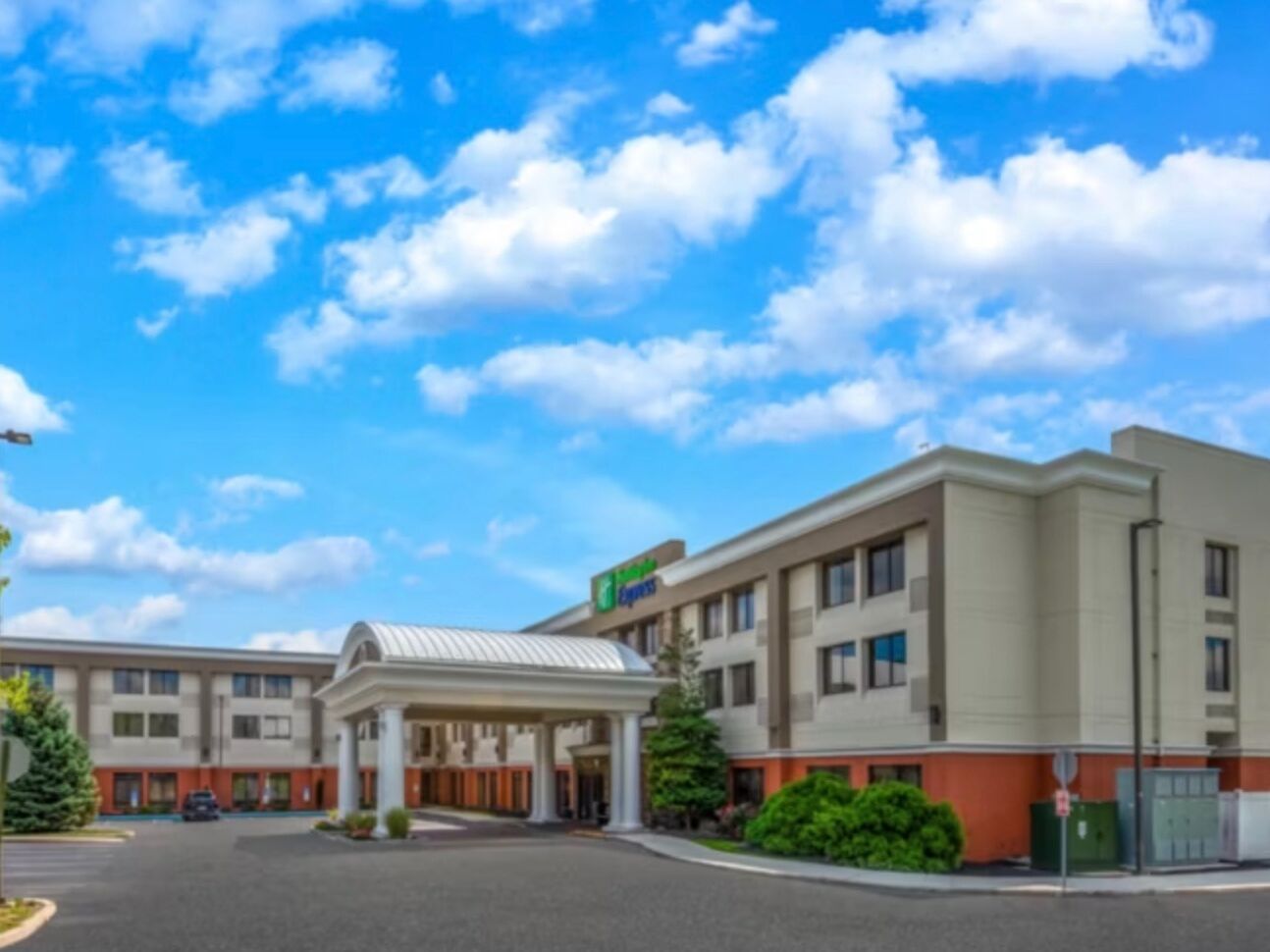 Picture of Holiday Inn Express Philadelphia NE - Bensalem, an IHG Hotel