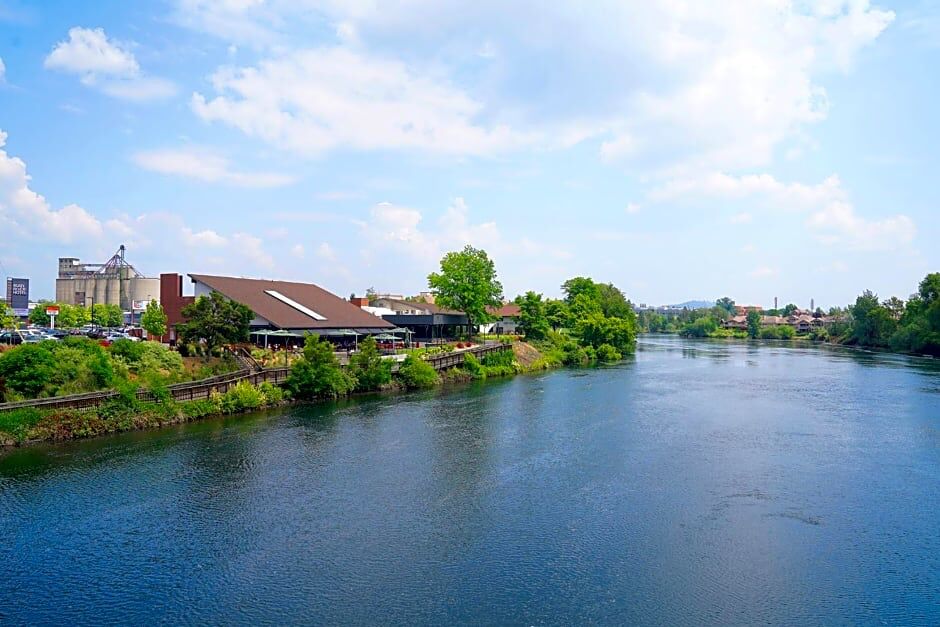 Picture of The Ruby River Hotel