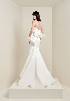 Viktor&Rolf Mariage VRM431 Fit-and-Flare Wedding Dress