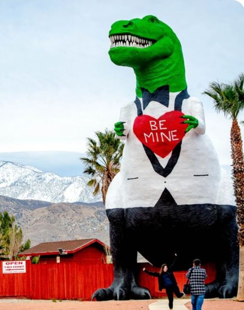 Picture of Cabazon Dinosaurs - World's Biggest Dinosaurs
