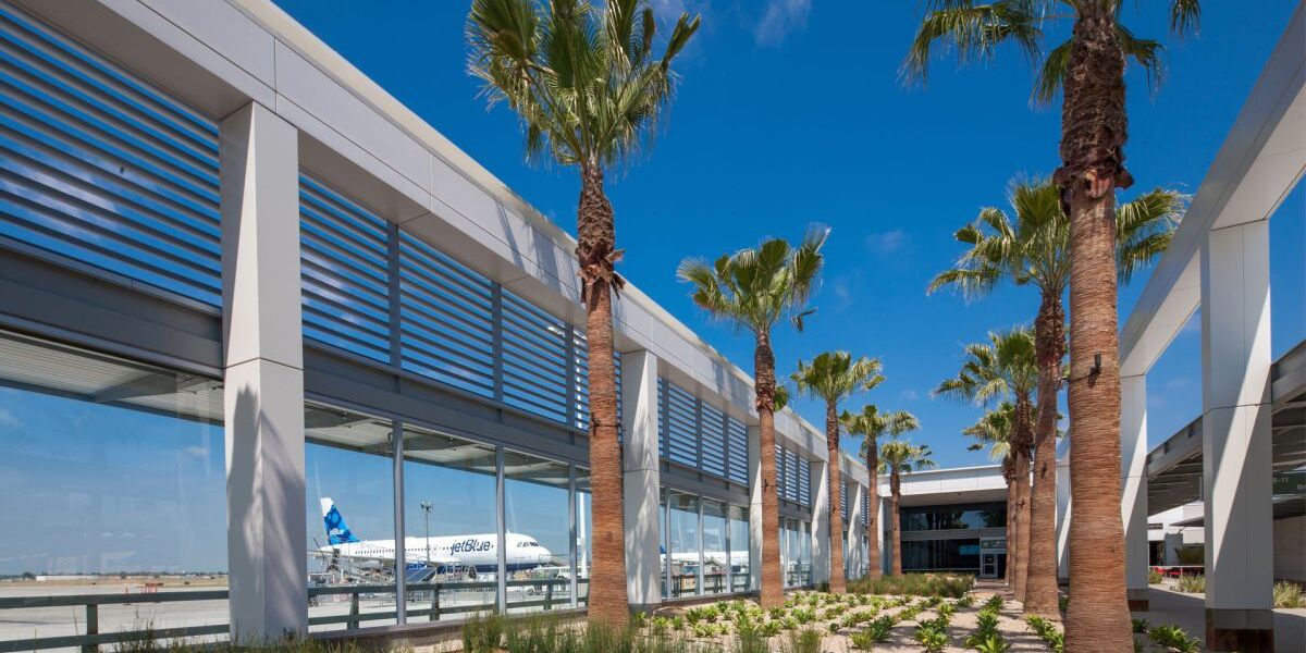 Picture of Long Beach Airport 