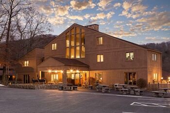Picture of Bluegreen Vacations Blue Ridge Village an Ascend Resort