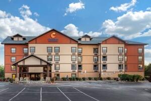 Picture of Comfort Inn & Suites Branson Meadows