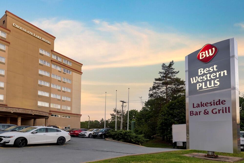 Picture of Best Western Plus Chocolate Lake Hotel