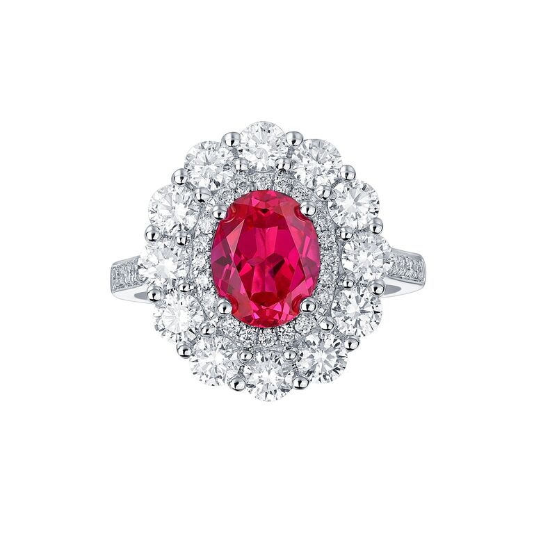 Smiling Rocks Lab Grown Diamond Oval Halo Engagement Ring