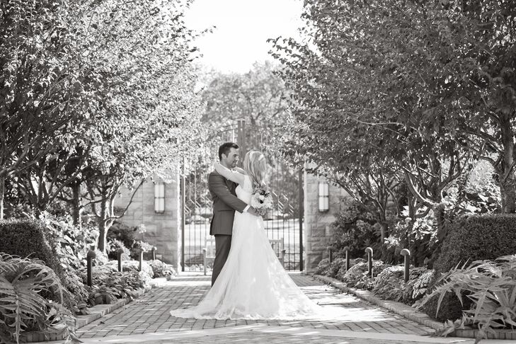 Kristen and Blake chose a vintage, secret garden theme with flowers inspired by traditional English gardens. A color palette of slate gray, plum and b