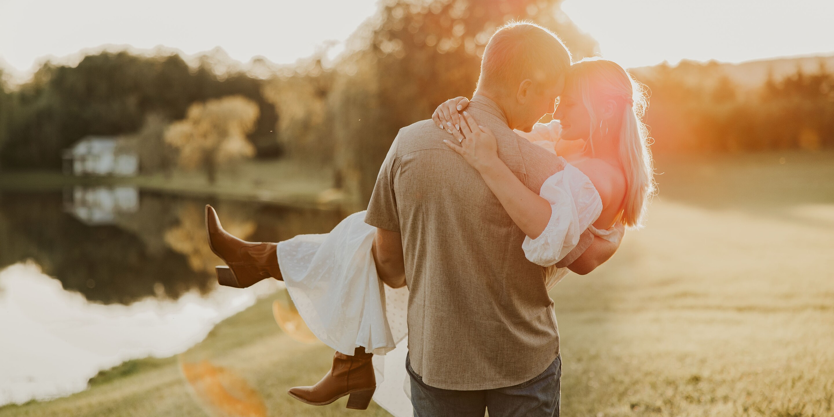 Daniel & Leah Home Page Banner
