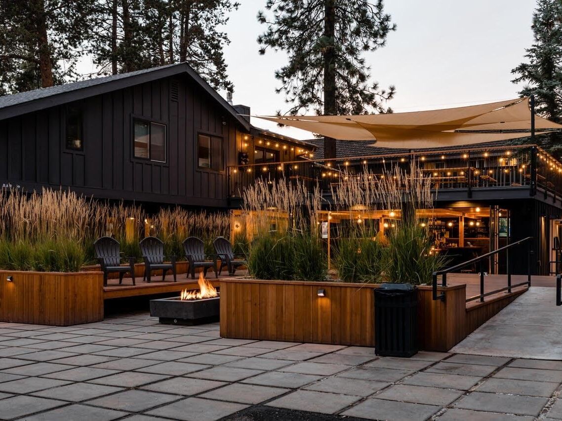 Picture of The Coachman Hotel