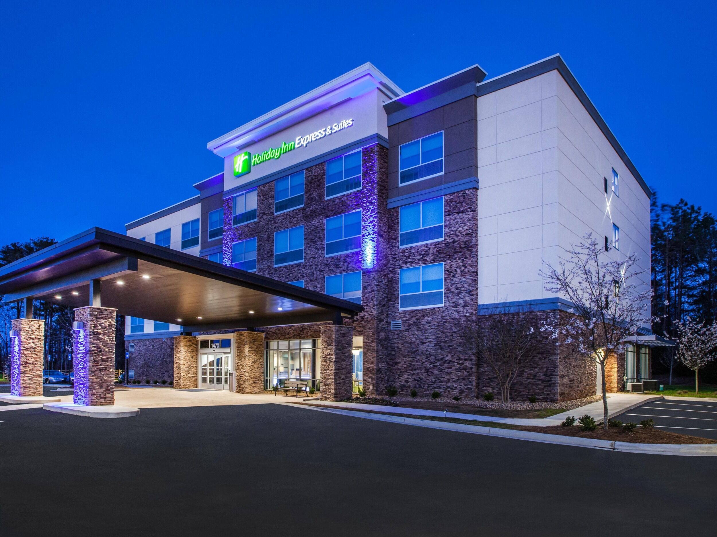 Picture of Holiday Inn Express & Suites Murray, an IHG Hotel
