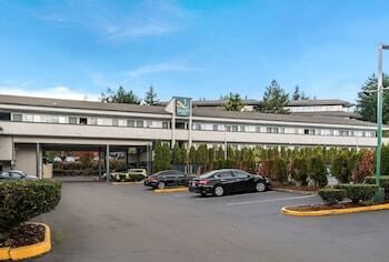 Picture of Quality Inn Bellevue