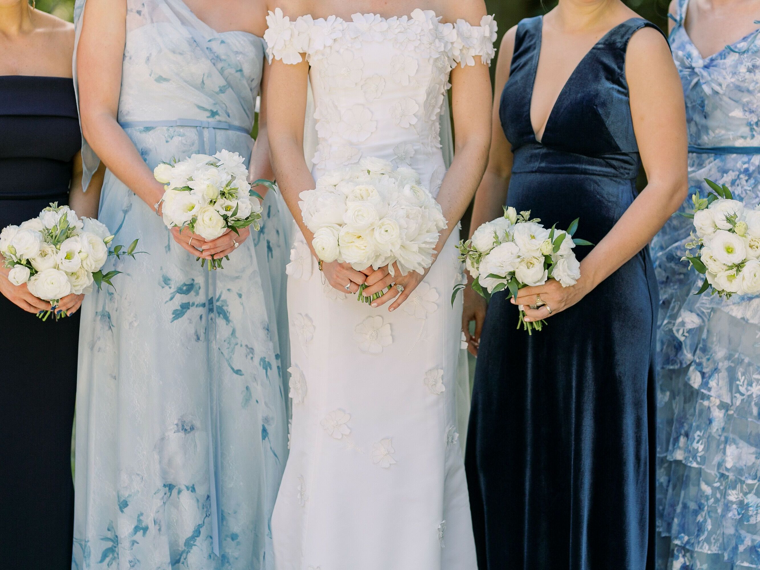 31 Blue Wedding Theme Ideas: Navy Blue, Royal Blue & Light Blue