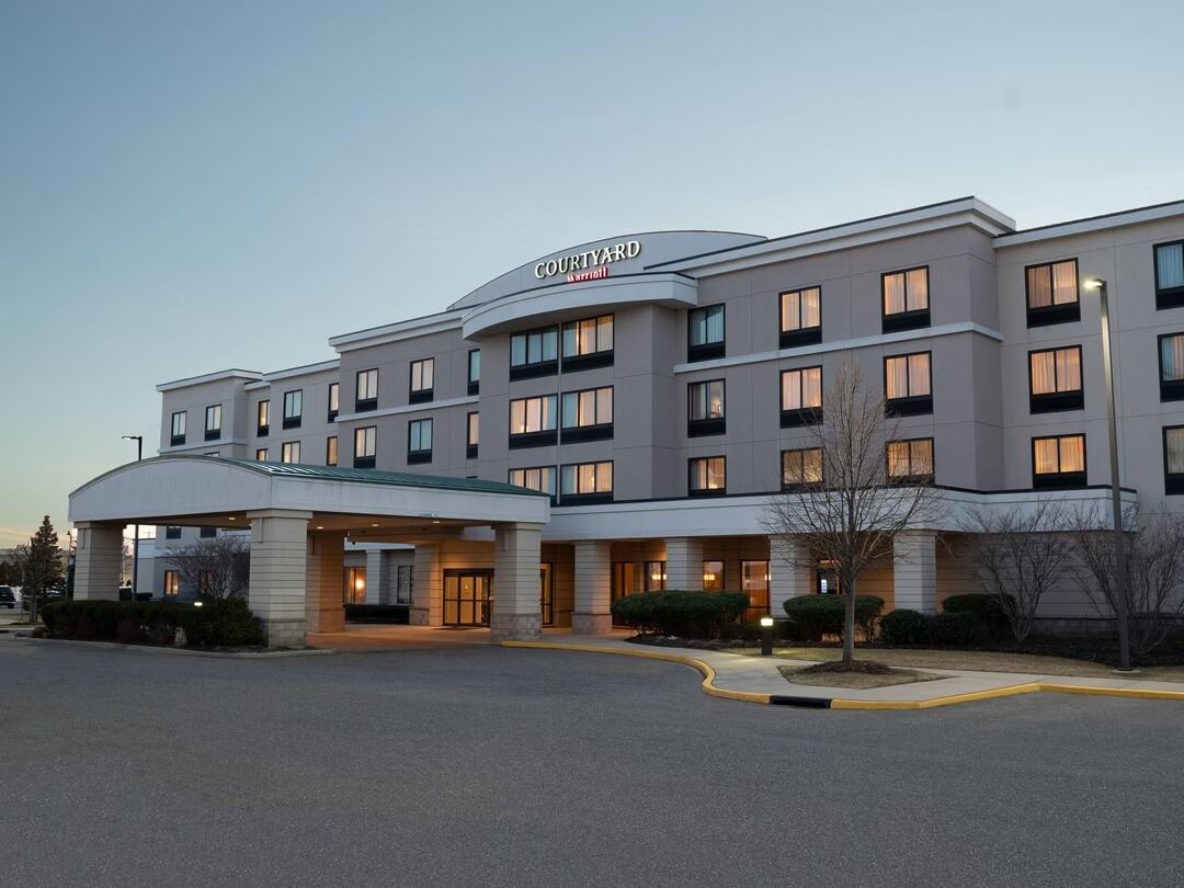 Picture of Courtyard by Marriott Republic Airport Long Island/Farmingdale