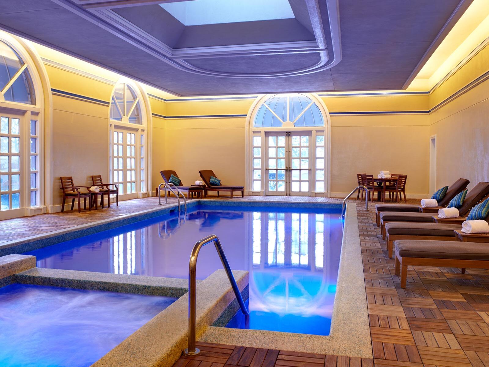 Picture of pool at the Henry autograph 