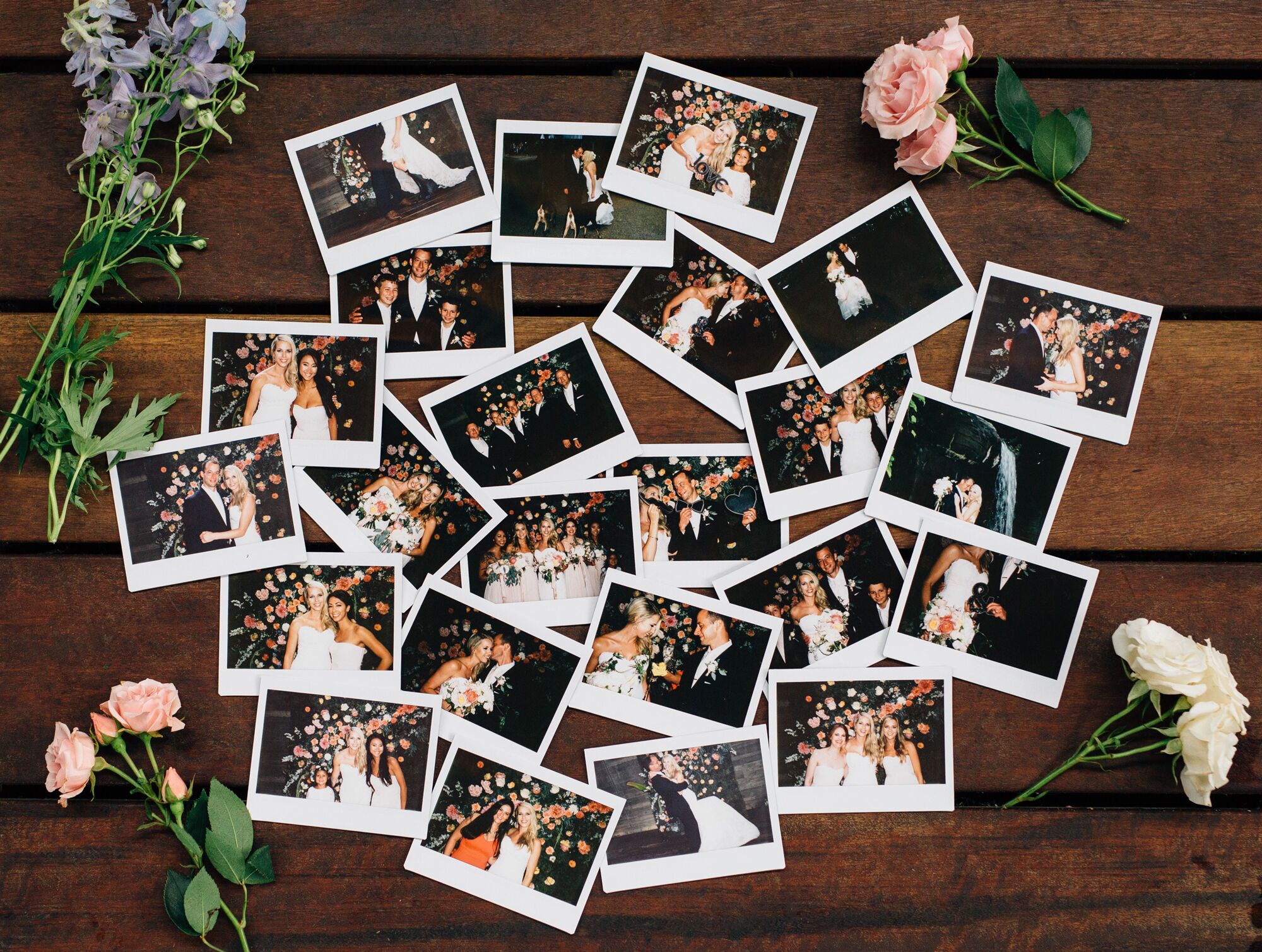 polaroid camera wedding photo booth
