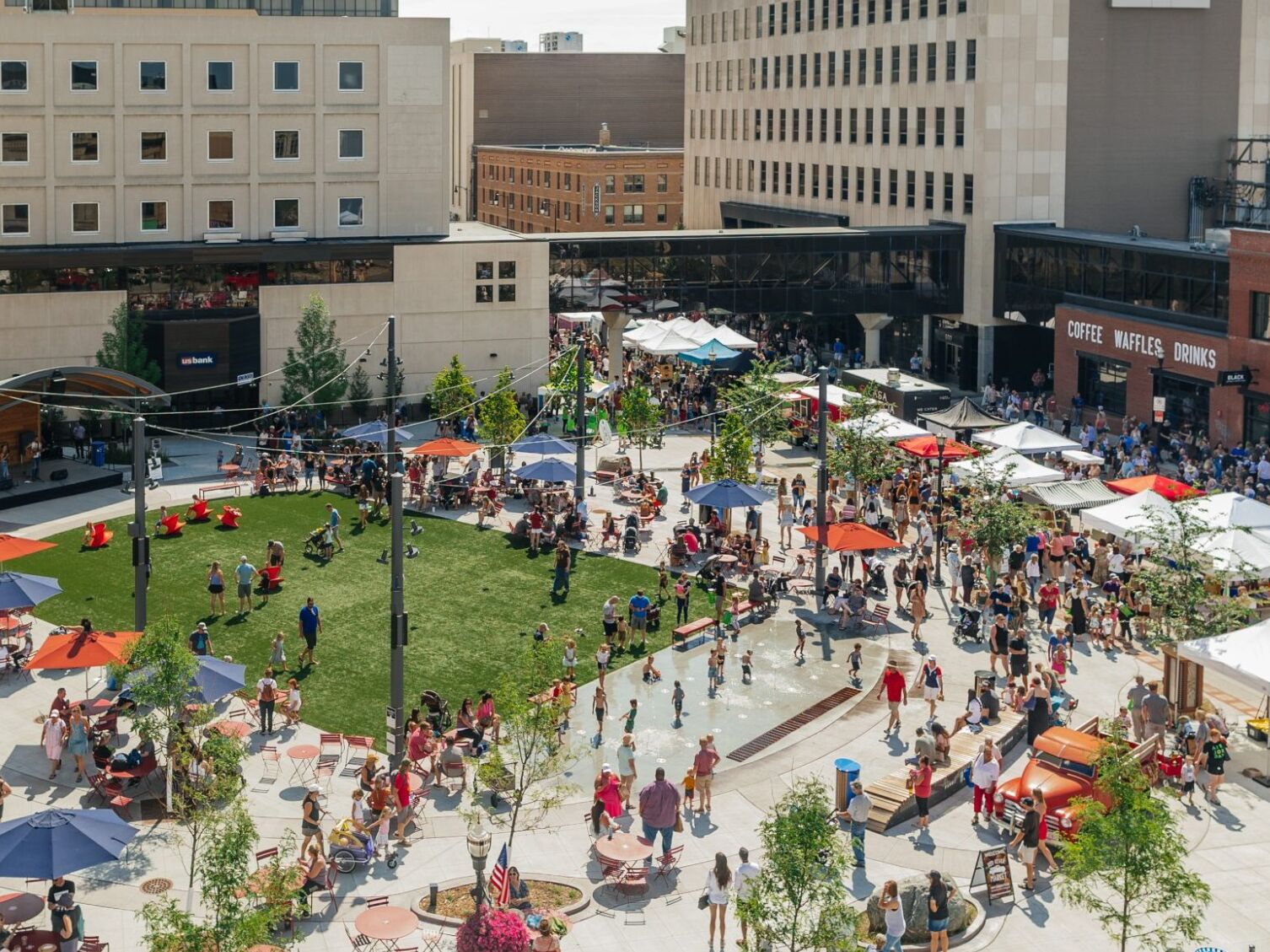 Picture of Broadway Square