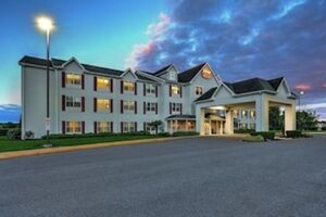 Picture of Lancaster Inn&Suites