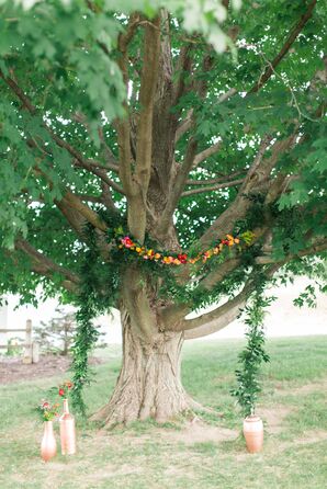 Green Garland Ceremony Arch