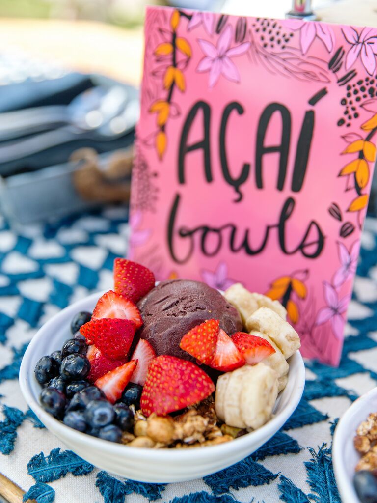 wedding menu acai bowl