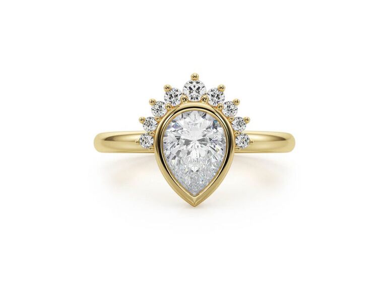 lab grown diamond engagement ring