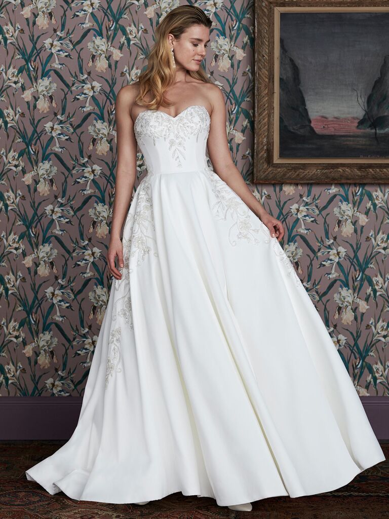 Justin Alexander Signature wedding dress
