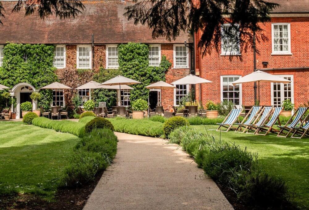 Picture of Bush Hotel Farnham