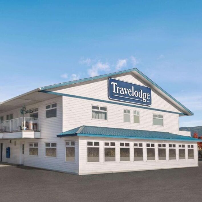 Picture of Travelodge by Wyndham Salmon Arm