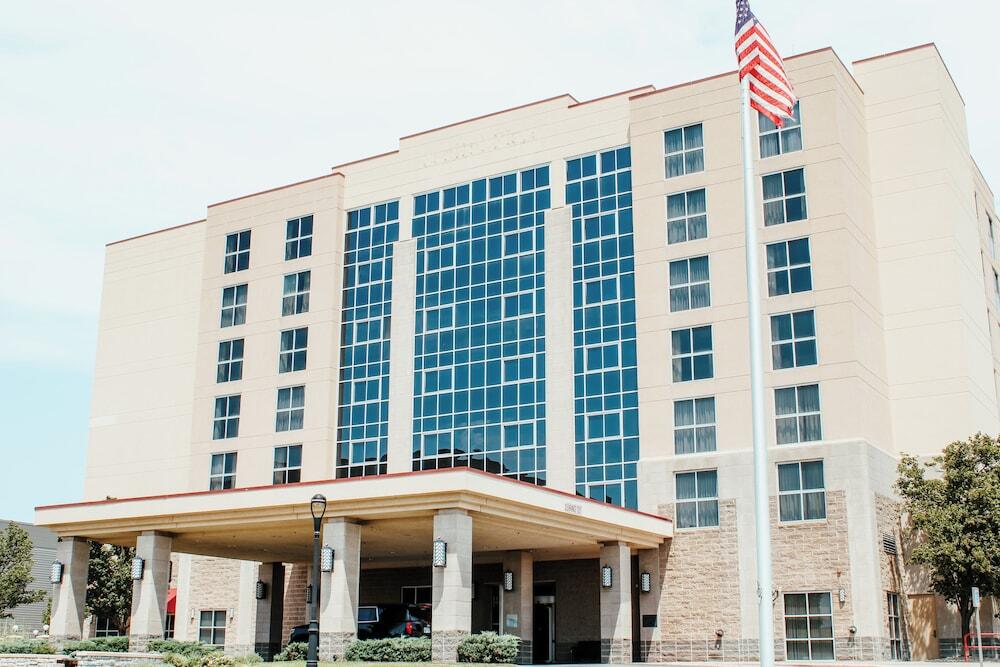 Picture of Hotel Topeka at City Center