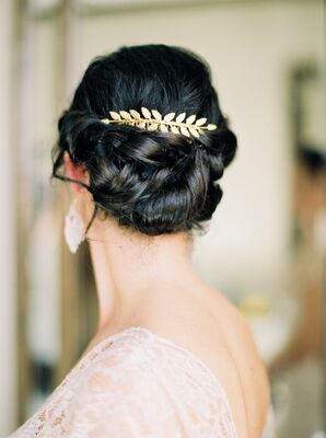 Elegant Gold Leaf Comb