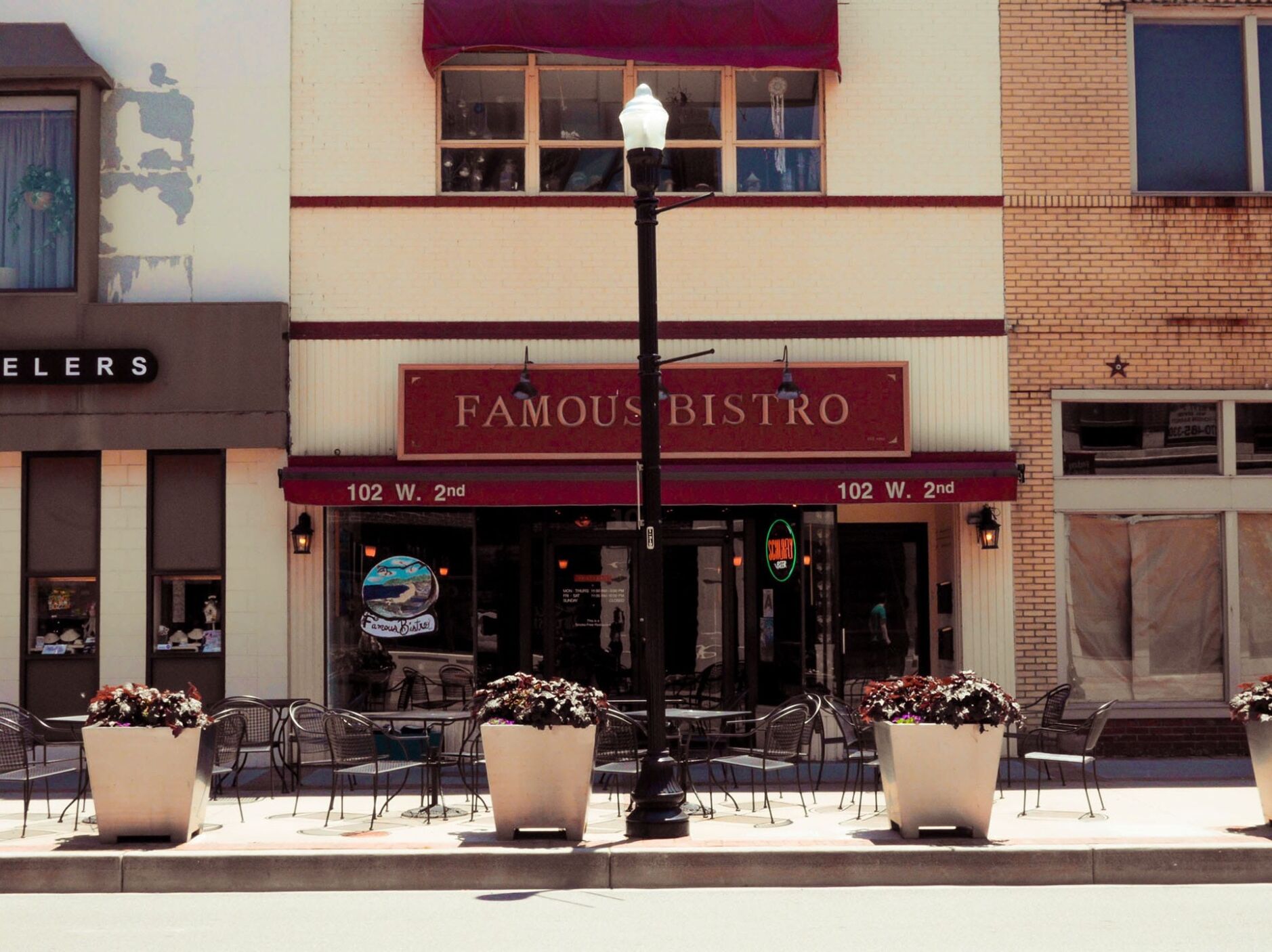 Picture of The Famous Bistro