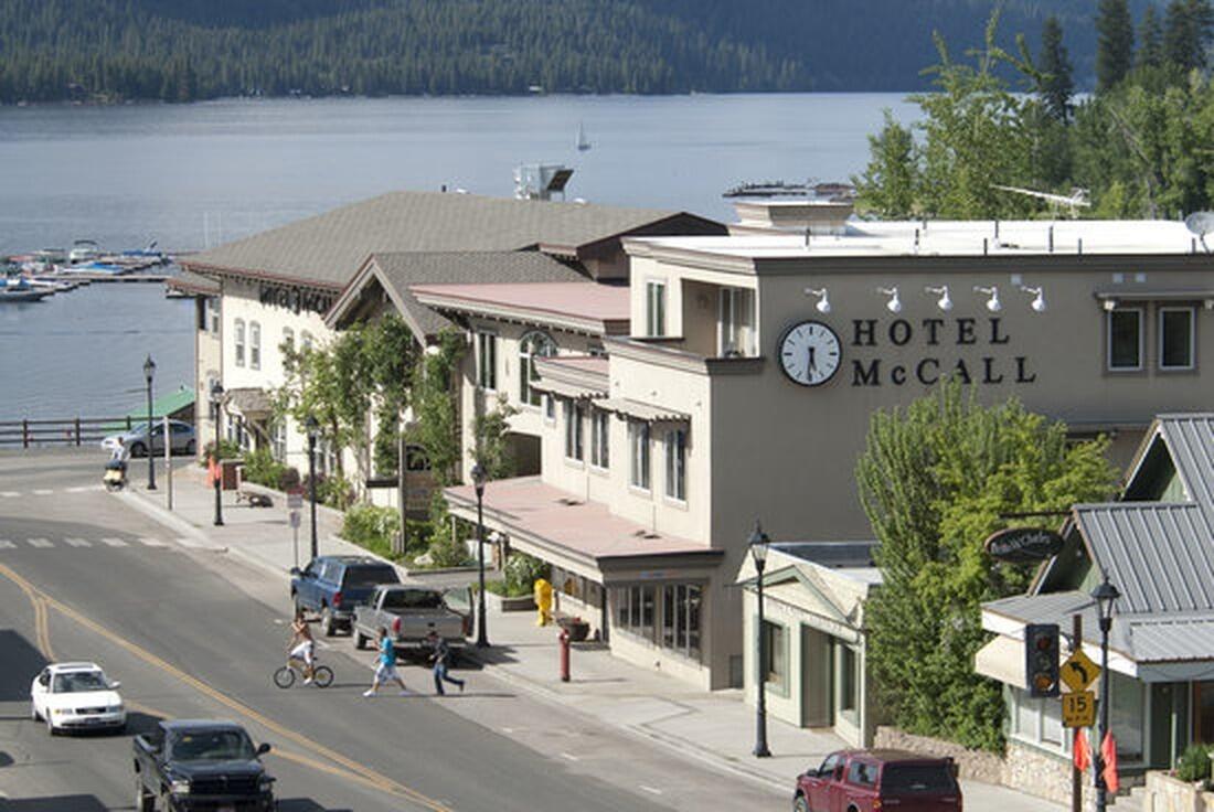 Picture of Hotel McCall