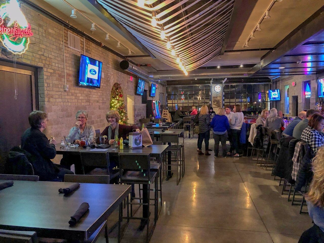 Picture of The Hot House Tavern