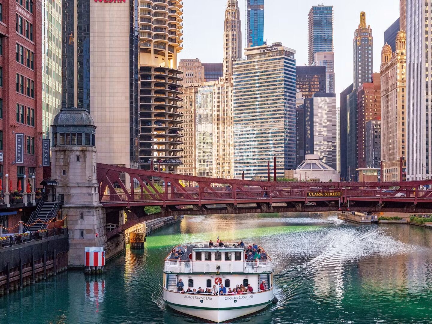 Picture of Chicago River Boat Architecture Tours