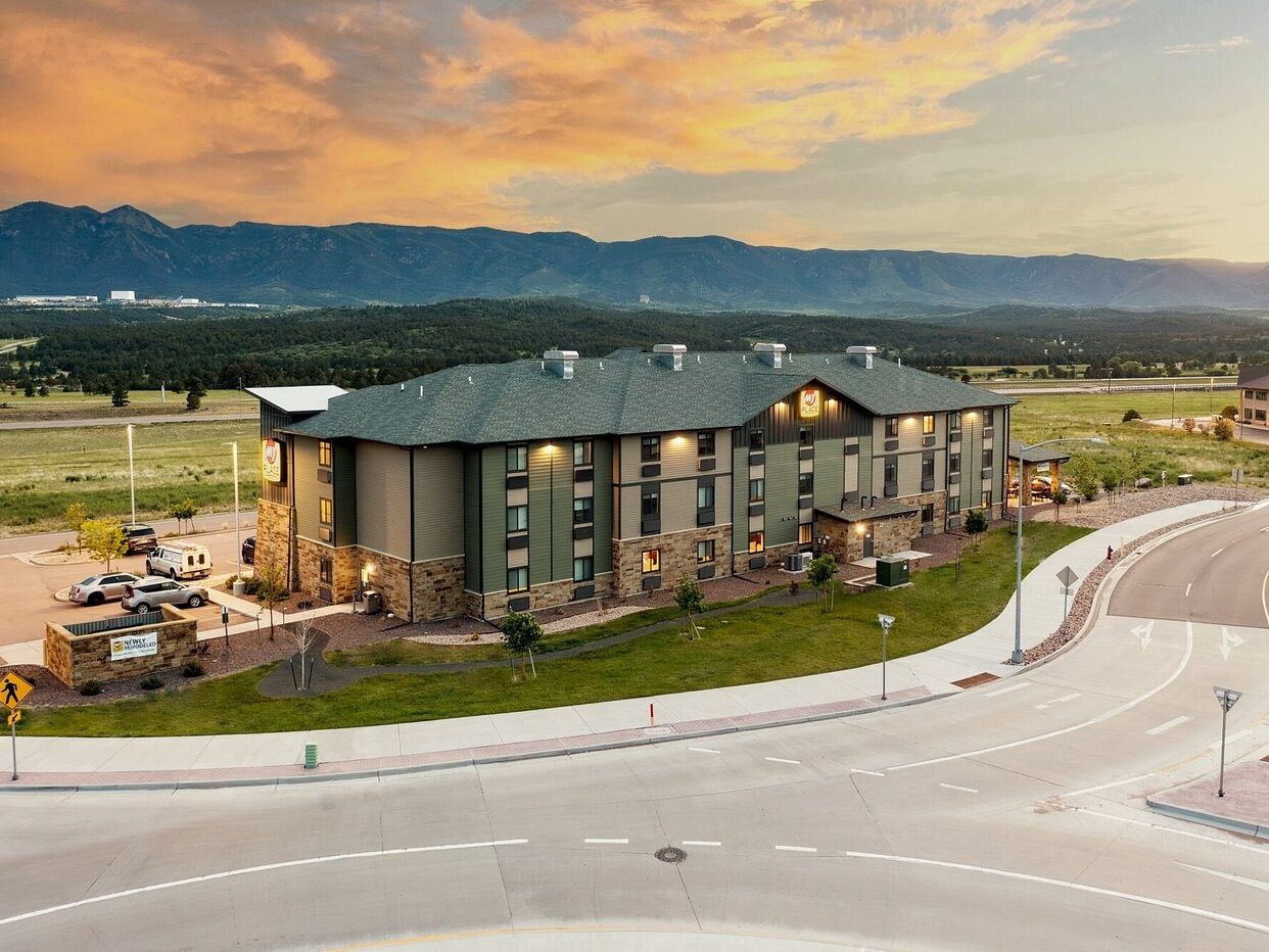Picture of My Place Hotel-Colorado Springs, CO