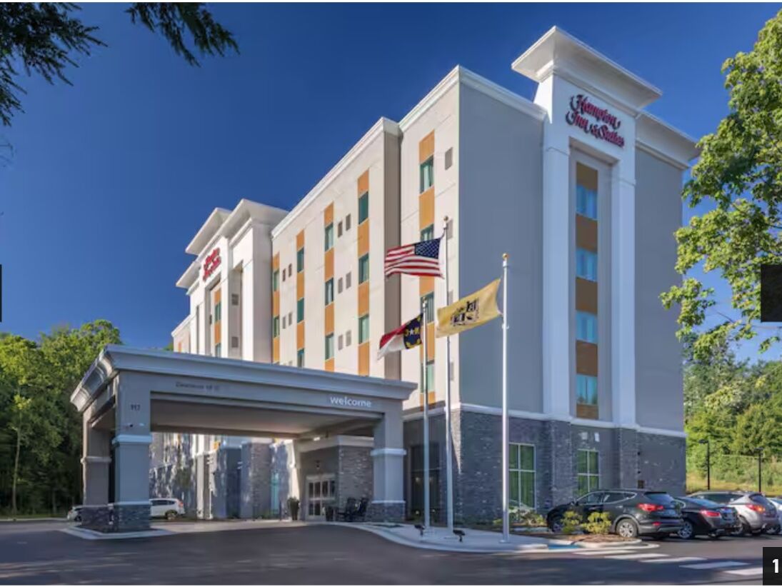 Picture of Hampton Inn & Suites Asheville Biltmore Village
