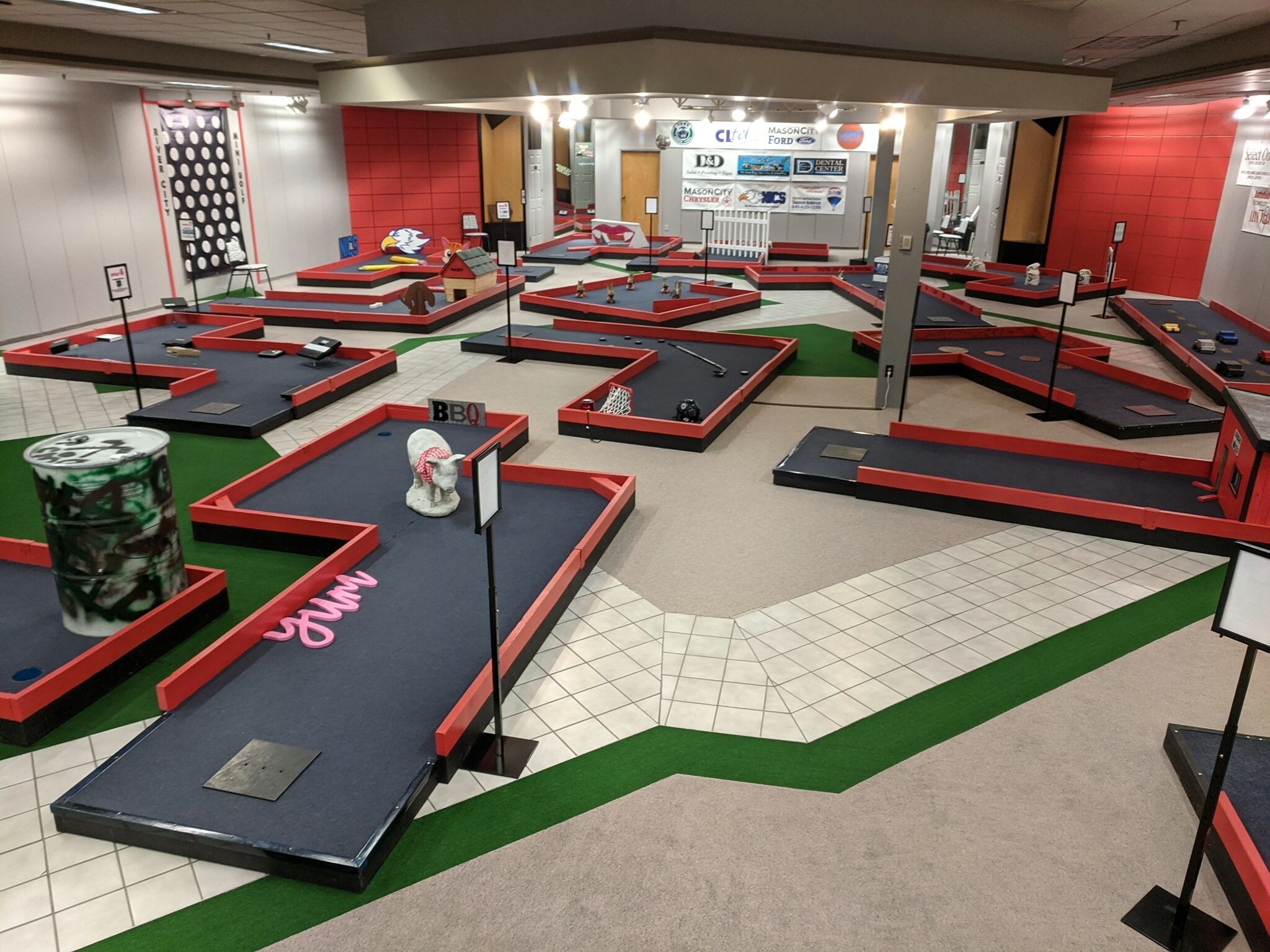 Picture of River City Mini Golf