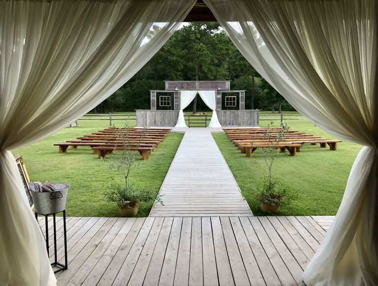 Houston wedding venue in Crosby, Texas.