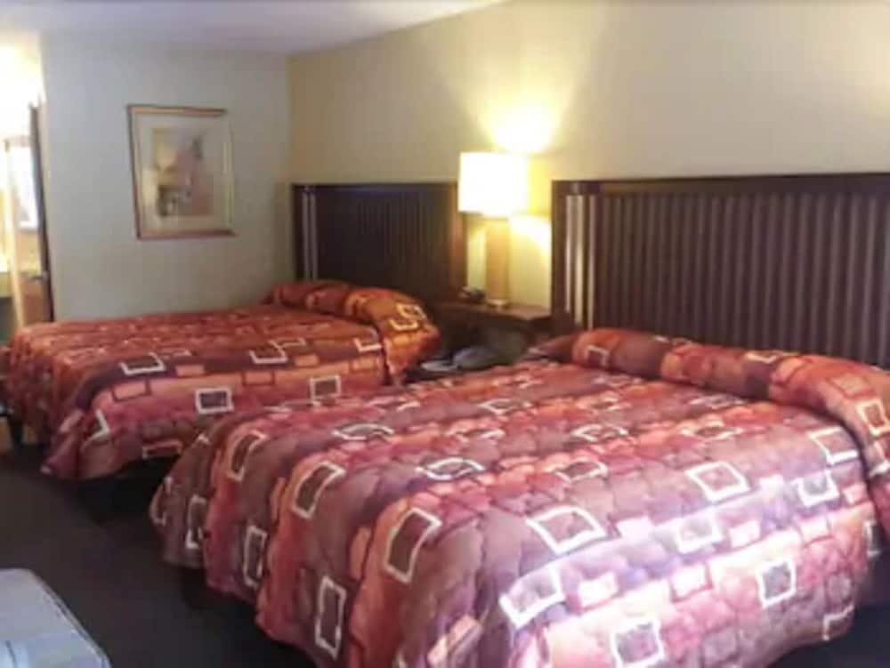 Picture of Apalachicola Bay Inn