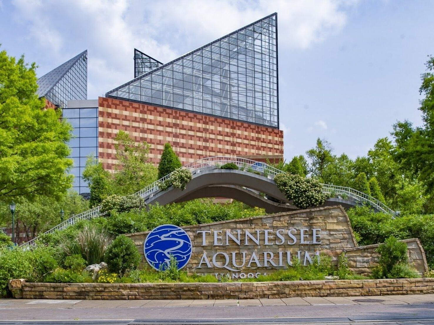 Picture of Tennessee Aquarium