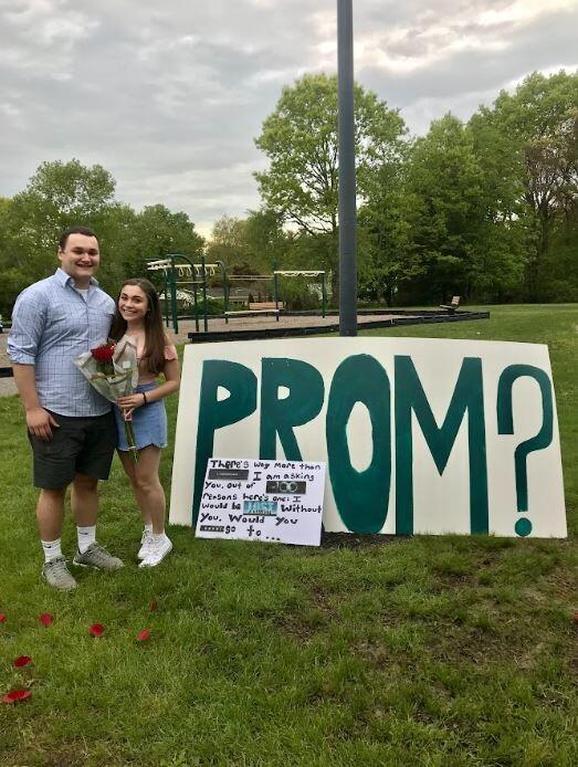 Promposal:
Joey popped the question… prom-style! One of our favorite high school memories, and the start of many “yes” moments to come.