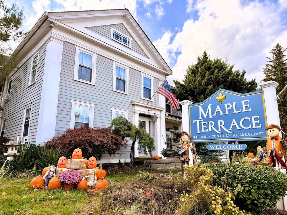 Picture of Maple Terrace Motel