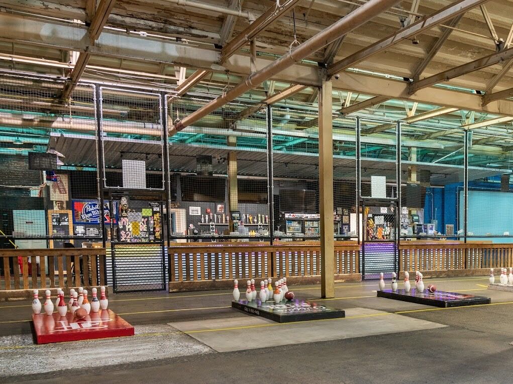 Picture of Fо̄wling Warehouse Hamtramck