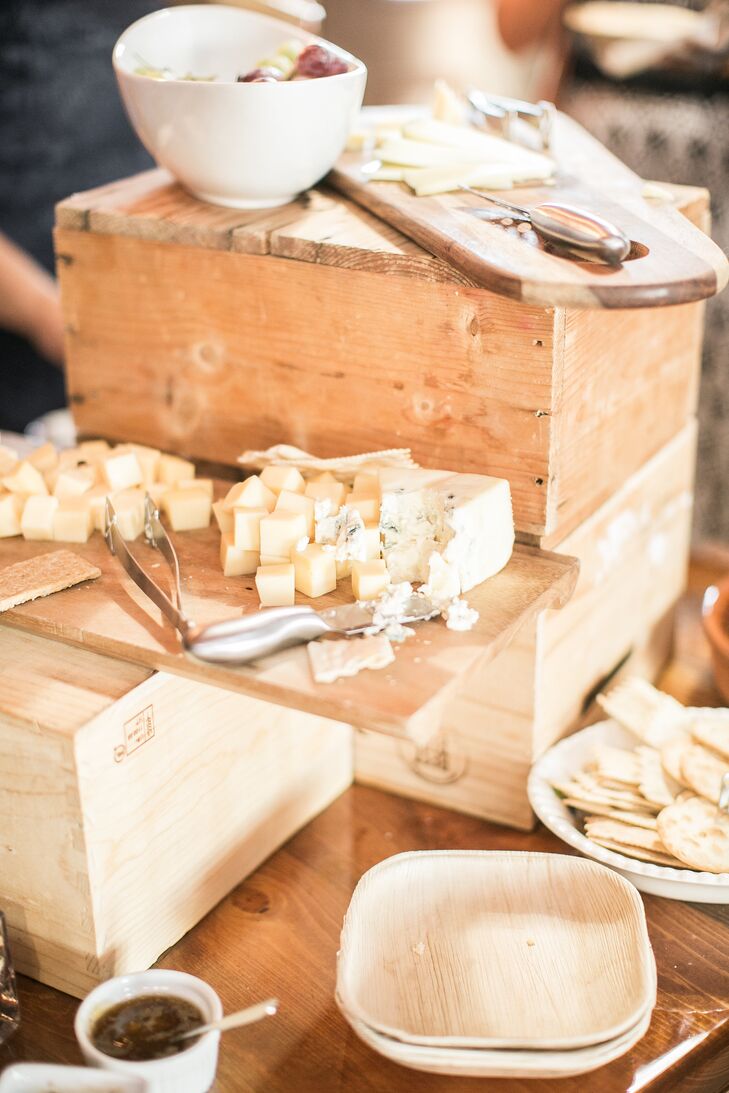 Iowa cheese was displayed on a rustic crate for guests to snack on during cocktail hour.