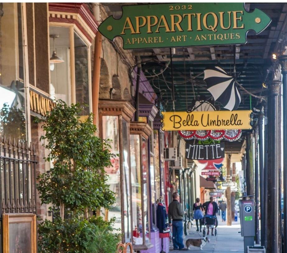 Picture of Magazine Street