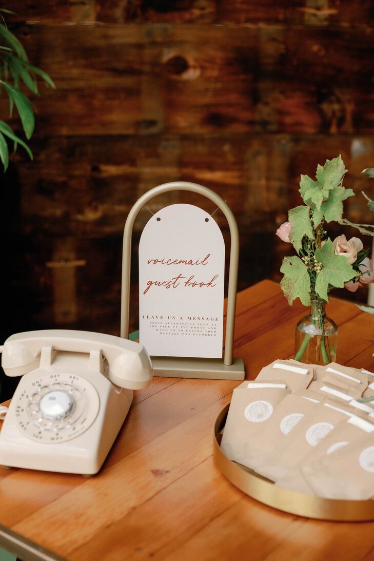 Telephone Guest Book for Voice Recordings From Guests, Simple Floral Arrangement