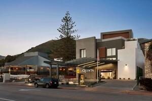 Picture of La Quinta Inn & Suites by Wyndham San Luis Obispo Downtown