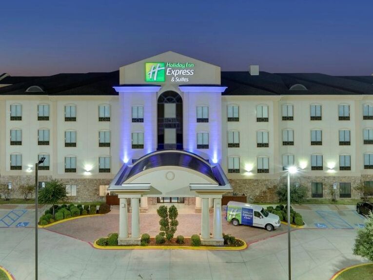 Picture of Holiday Inn Express & Suites Denton South, an IHG Hotel