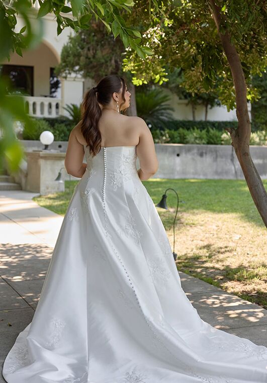 Essense of Australia D4479+ A-Line Wedding Dress - 5